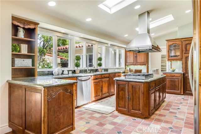 701 Cloyden Road, Palos Verdes Estates, California 90274, 4 Bedrooms Bedrooms, ,2 BathroomsBathrooms,Residential,Sold,Cloyden,PV17083920