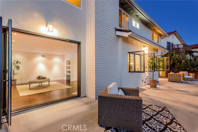 28817 Doverridge Drive, Rancho Palos Verdes, California 90275, 5 Bedrooms Bedrooms, ,3 BathroomsBathrooms,Residential,Sold,Doverridge,PV19186897