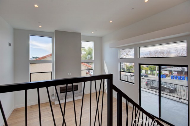 2004 Grant Avenue, Redondo Beach, California 90278, 4 Bedrooms Bedrooms, ,5 BathroomsBathrooms,Residential,Sold,Grant,PV19040673