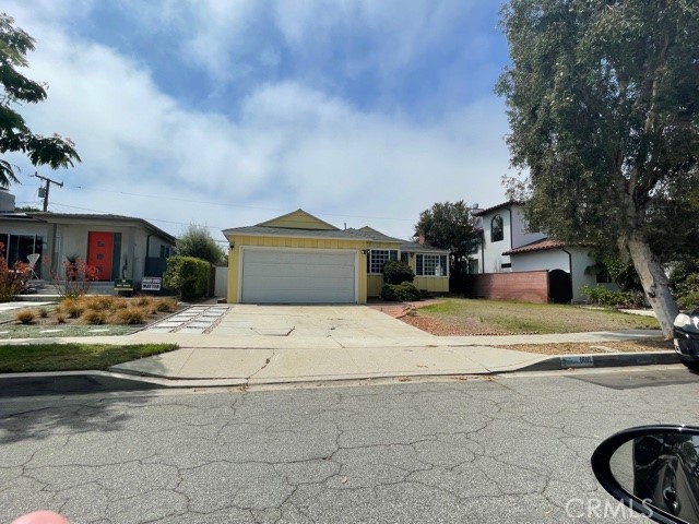 1610 21st Street, Manhattan Beach, California 90266, 3 Bedrooms Bedrooms, ,2 BathroomsBathrooms,Residential,Sold,21st,SB21168046