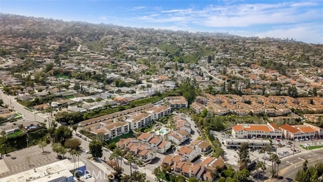 1833 Caddington Drive, Rancho Palos Verdes, California 90275, 3 Bedrooms Bedrooms, ,2 BathroomsBathrooms,Residential,Sold,Caddington,PW21065923