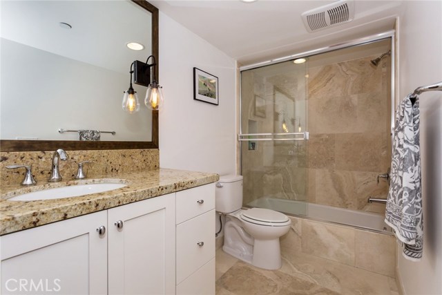 202 Irena Avenue, Redondo Beach, California 90277, 4 Bedrooms Bedrooms, ,3 BathroomsBathrooms,Residential,Sold,Irena,OC18171138