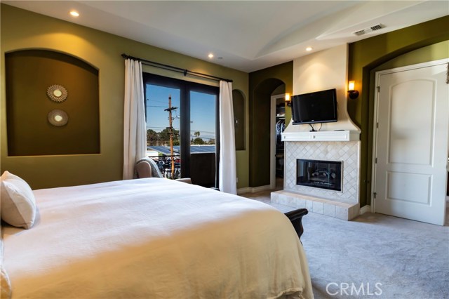 2204 Plant Avenue, Redondo Beach, California 90278, 4 Bedrooms Bedrooms, ,2 BathroomsBathrooms,Residential,Sold,Plant,SB19037845