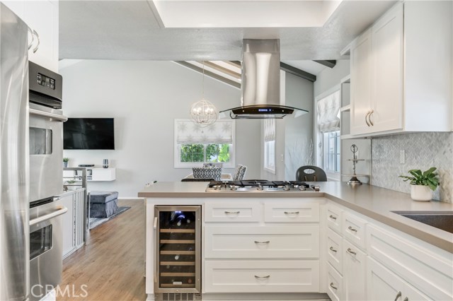 1802 Grant Avenue, Redondo Beach, California 90278, 3 Bedrooms Bedrooms, ,2 BathroomsBathrooms,Residential,Sold,Grant,CV19204722