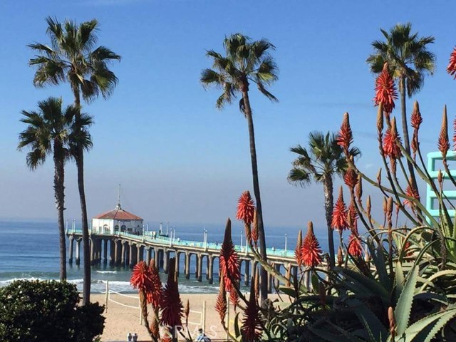 2808 Oak Avenue, Manhattan Beach, California 90266, 3 Bedrooms Bedrooms, ,2 BathroomsBathrooms,Residential,Sold,Oak,SB19180675
