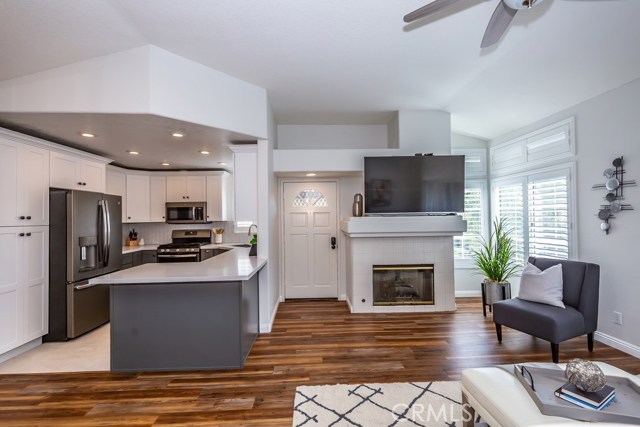 Photo of 599 S Glenhurst Drive, Anaheim Hills, CA 92808