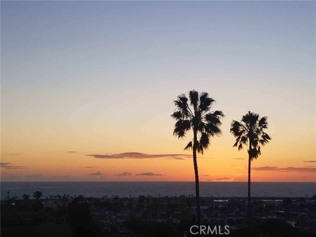 506 Helberta Avenue, Redondo Beach, California 90277, 3 Bedrooms Bedrooms, ,2 BathroomsBathrooms,Residential,Sold,Helberta,SB19050182