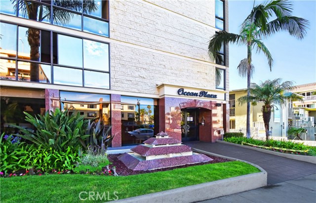 531 Esplanade, Redondo Beach, California 90277, 2 Bedrooms Bedrooms, ,2 BathroomsBathrooms,Residential,Sold,Esplanade,SB20162975
