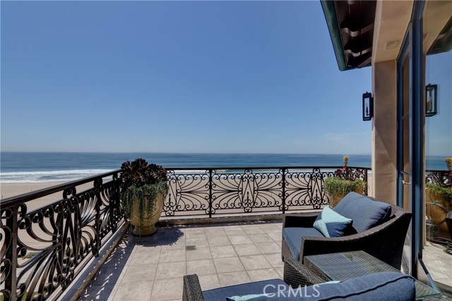 1920 The Strand, Manhattan Beach, California 90266, 5 Bedrooms Bedrooms, ,6 BathroomsBathrooms,Residential,Sold,The Strand,SB20097704