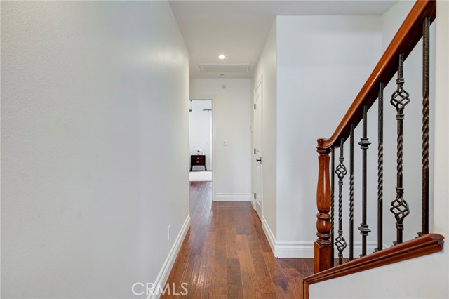 1633 Carlson Lane, Redondo Beach, California 90278, 3 Bedrooms Bedrooms, ,2 BathroomsBathrooms,Residential,Sold,Carlson,SB19061566