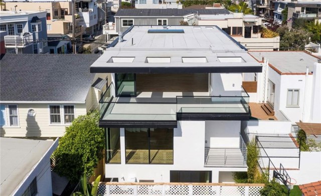 3203 Vista Drive, Manhattan Beach, California 90266, 5 Bedrooms Bedrooms, ,3 BathroomsBathrooms,Residential,Sold,Vista,SB19285710