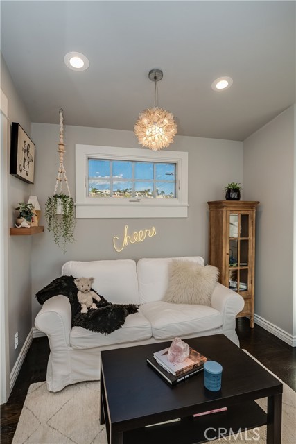 524 4th Street, Manhattan Beach, California 90266, 4 Bedrooms Bedrooms, ,2 BathroomsBathrooms,Residential,Sold,4th,SB21061545
