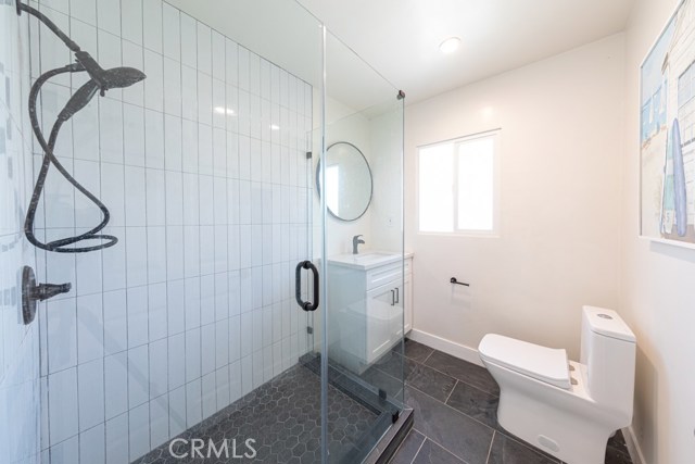 5 Bed Home for Sale in Los Angeles, California