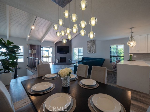 2112 Vanderbilt Lane, Redondo Beach, California 90278, 2 Bedrooms Bedrooms, ,2 BathroomsBathrooms,Residential,Sold,Vanderbilt,PW18140732