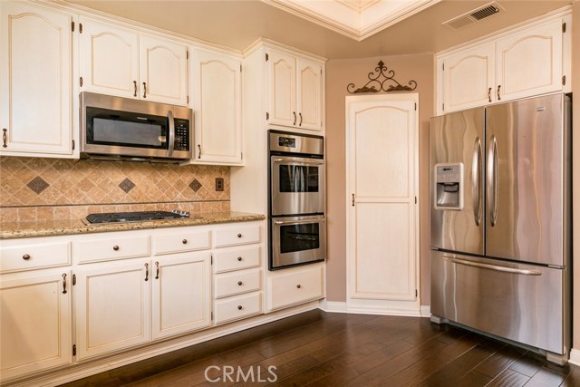 210 Prospect Avenue, Redondo Beach, California 90277, 3 Bedrooms Bedrooms, ,2 BathroomsBathrooms,Residential,Sold,Prospect,SB19105053