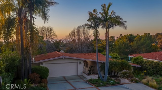 2105 Via Estudillo, Palos Verdes Estates, California 90274, 4 Bedrooms Bedrooms, ,2 BathroomsBathrooms,Residential,Sold,Via Estudillo,PV21049061