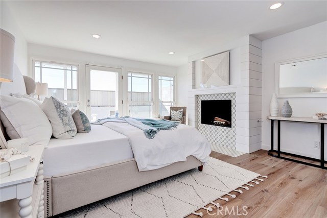 1617 Raymond Avenue, Hermosa Beach, California 90254, 3 Bedrooms Bedrooms, ,2 BathroomsBathrooms,Residential,Sold,Raymond,SB20048539