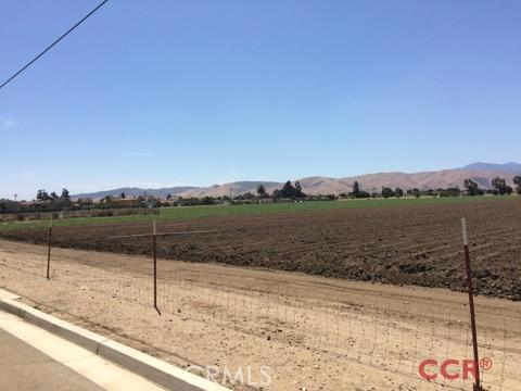 Apple, Greenfield, CA, 93927 Apple