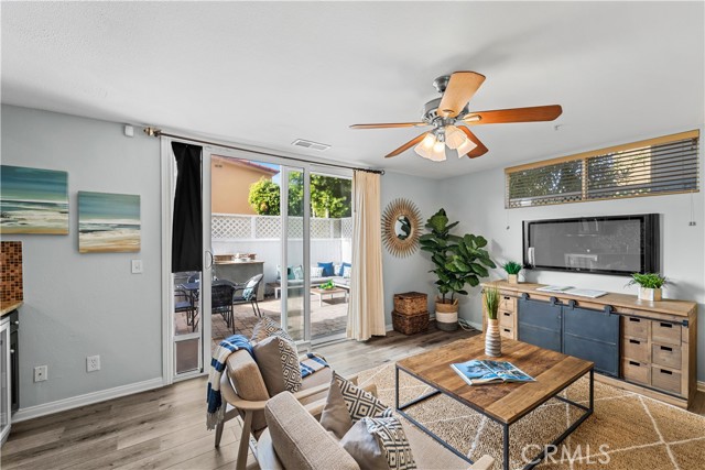 1621 Carver Street, Redondo Beach, California 90278, 3 Bedrooms Bedrooms, ,2 BathroomsBathrooms,Residential,Sold,Carver,SB21022183