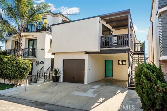 440 29th Street, Manhattan Beach, California 90266, 2 Bedrooms Bedrooms, ,2 BathroomsBathrooms,Residential,Sold,29th,SB18045491