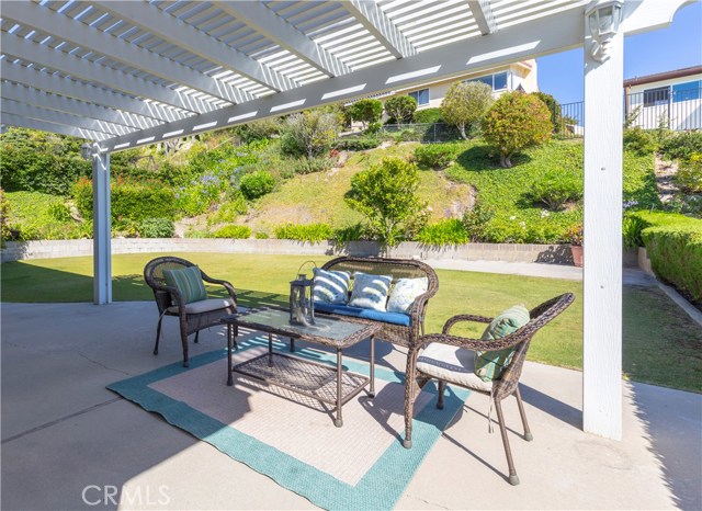 6840 Kings Harbor Drive, Rancho Palos Verdes, California 90275, 5 Bedrooms Bedrooms, ,1 BathroomBathrooms,Residential,Sold,Kings Harbor,PV17131072