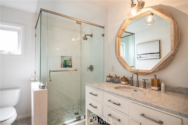 330 28th Street, Hermosa Beach, California 90254, 3 Bedrooms Bedrooms, ,2 BathroomsBathrooms,Residential,Sold,28th,SB19223758