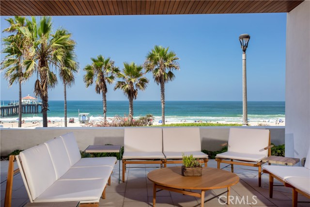 1204 The Strand, Manhattan Beach, California 90266, 4 Bedrooms Bedrooms, ,2 BathroomsBathrooms,Residential,Sold,The Strand,SB18190383