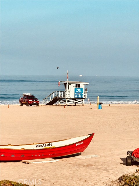 220 23rd Street, Manhattan Beach, California 90266, 3 Bedrooms Bedrooms, ,1 BathroomBathrooms,Residential,Sold,23rd,OC19050321