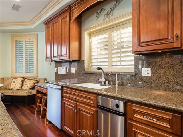 1808 Elm Avenue, Manhattan Beach, California 90266, 5 Bedrooms Bedrooms, ,3 BathroomsBathrooms,Residential,Sold,Elm,SB20235001