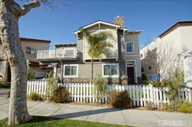 2109 Grant Avenue, Redondo Beach, California 90278, 4 Bedrooms Bedrooms, ,3 BathroomsBathrooms,Residential,Sold,Grant,SB17276588