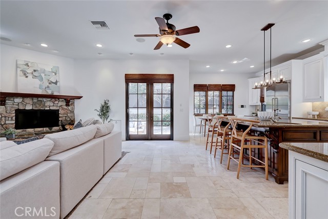 3212 Maple Avenue, Manhattan Beach, California 90266, 5 Bedrooms Bedrooms, ,2 BathroomsBathrooms,Residential,Sold,Maple,SB21060468