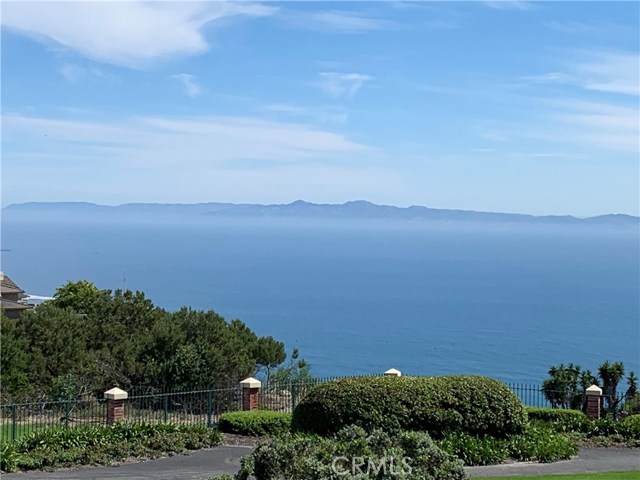 5810 Sunmist Drive, Rancho Palos Verdes, California 90275, 4 Bedrooms Bedrooms, ,3 BathroomsBathrooms,Residential,Sold,Sunmist,SB19187283