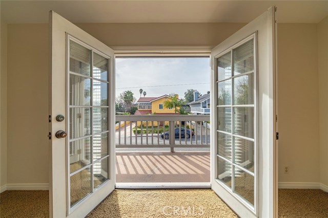 Front verandah, great for morning coffee or keeping and eye on the kids playing in the front yard!