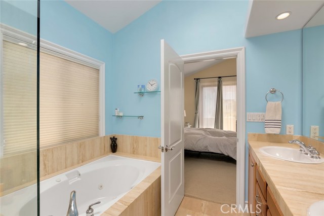 1738 Carlson Lane, Redondo Beach, California 90278, 4 Bedrooms Bedrooms, ,2 BathroomsBathrooms,Residential,Sold,Carlson,SB19118204