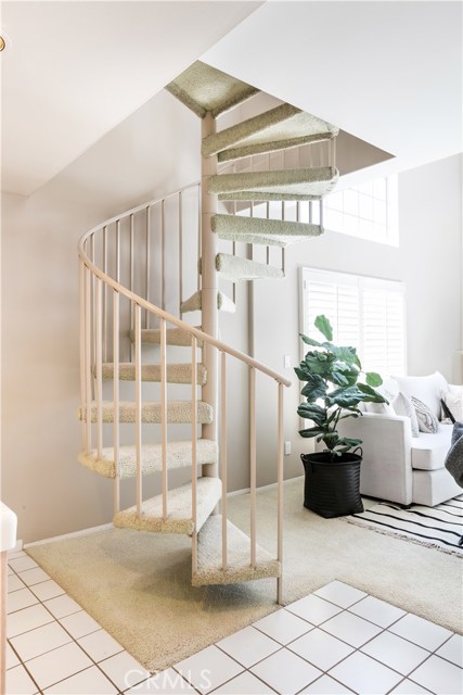 121 Helberta Avenue, Redondo Beach, California 90277, 3 Bedrooms Bedrooms, ,2 BathroomsBathrooms,Residential,Sold,Helberta,SB17233463