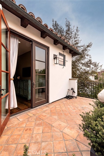 708 Marine Avenue, Manhattan Beach, California 90266, 4 Bedrooms Bedrooms, ,4 BathroomsBathrooms,Residential,Sold,Marine,SB20193991