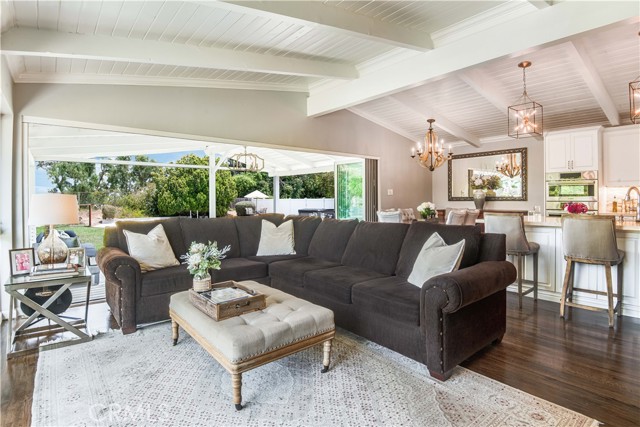 26 Gaucho Drive, Rolling Hills Estates, California 90274, 4 Bedrooms Bedrooms, ,2 BathroomsBathrooms,Residential,Sold,Gaucho,SB21153280