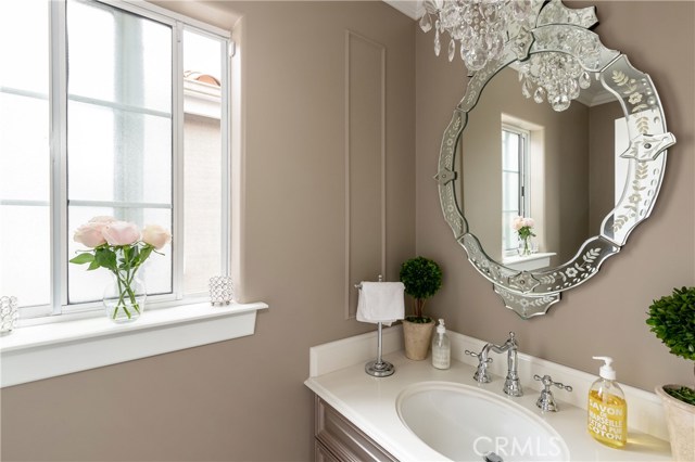 1538 Goodman Avenue, Redondo Beach, California 90278, 3 Bedrooms Bedrooms, ,2 BathroomsBathrooms,Residential,Sold,Goodman,SB19144347