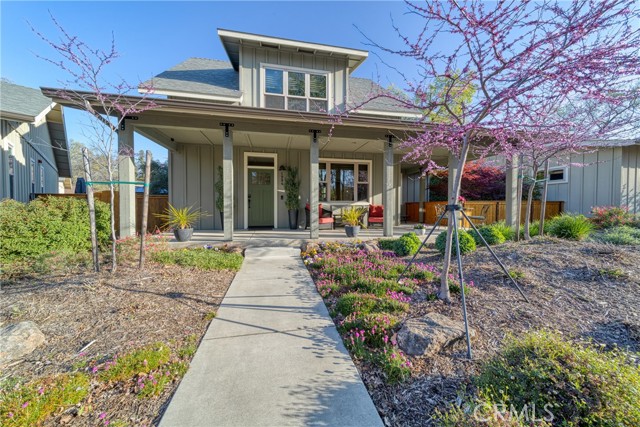Detail Gallery Image 1 of 1 For 1994 Lionsgate Way, Chico,  CA 95928 - 3 Beds | 2/1 Baths