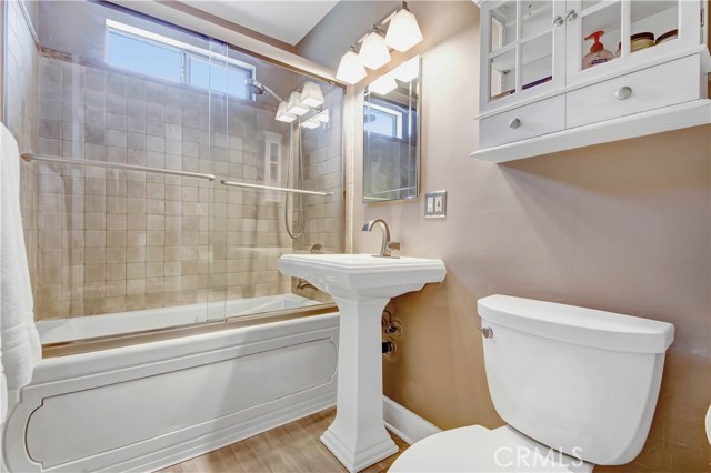 2614 Armour Lane, Redondo Beach, California 90278, 3 Bedrooms Bedrooms, ,1 BathroomBathrooms,Residential,Sold,Armour,CV20095987