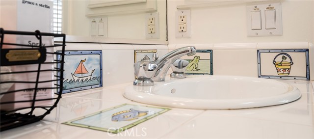 2306 John Street, Manhattan Beach, California 90266, 5 Bedrooms Bedrooms, ,4 BathroomsBathrooms,Residential,Sold,John,SB19259547