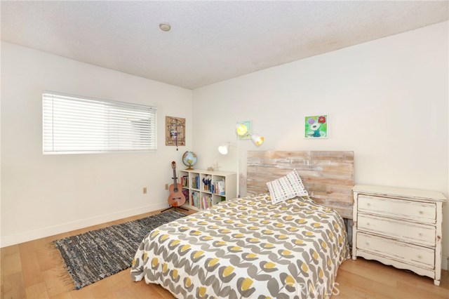 1321 Beryl Street, Redondo Beach, California 90277, 2 Bedrooms Bedrooms, ,2 BathroomsBathrooms,Residential,Sold,Beryl,SB17136124