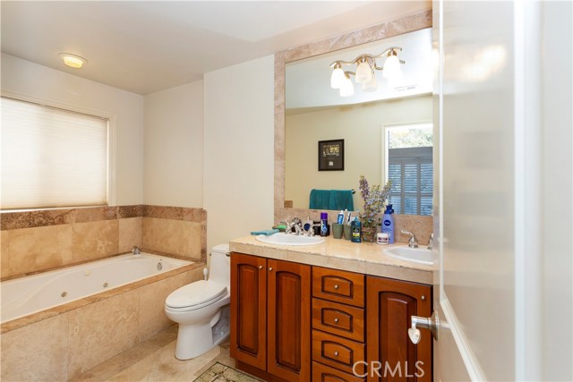 2120 Grant Avenue, Redondo Beach, California 90278, 3 Bedrooms Bedrooms, ,2 BathroomsBathrooms,Residential,Sold,Grant,CV18281236