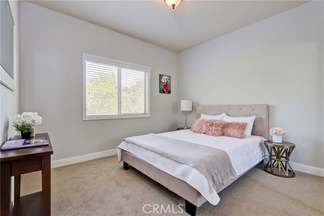 2704 Blossom Lane, Redondo Beach, California 90278, 4 Bedrooms Bedrooms, ,3 BathroomsBathrooms,Residential,Sold,Blossom,SB18168130