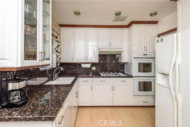 2410 Loftyview, Torrance, California 90505, 3 Bedrooms Bedrooms, ,1 BathroomBathrooms,Residential,Sold,Loftyview,SB18016449 2410 Loftyview, Torrance, California 90505, 3 Bedrooms Bedrooms, ,1 BathroomBathrooms,Residential,Sold,Loftyview,SB18016449