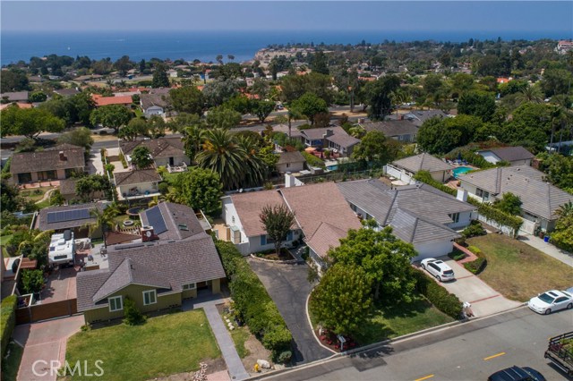 2845 Via De La Guerra, Palos Verdes Estates, California 90274, 4 Bedrooms Bedrooms, ,2 BathroomsBathrooms,Residential,Sold,Via De La Guerra,PV18033903