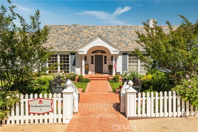 1 Williamsburg Lane, Rolling Hills, California 90274, 5 Bedrooms Bedrooms, ,4 BathroomsBathrooms,Residential,Sold,Williamsburg,PV21095185