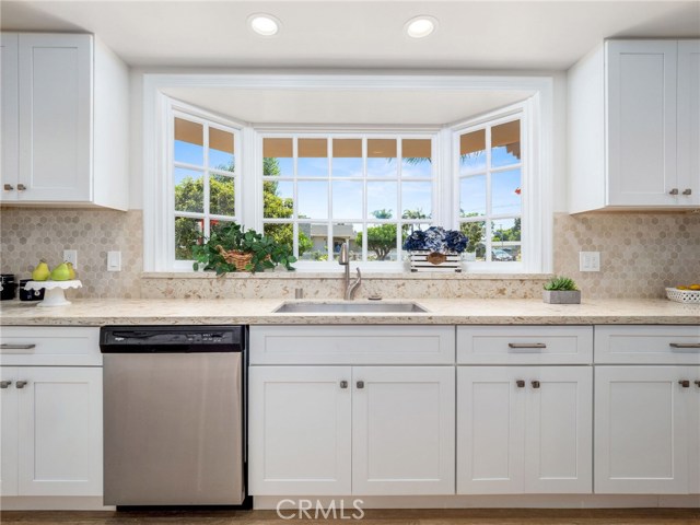 2123 SUMMERLAND Street, Rancho Palos Verdes, California 90275, 4 Bedrooms Bedrooms, ,3 BathroomsBathrooms,Residential,Sold,SUMMERLAND,PV20160928
