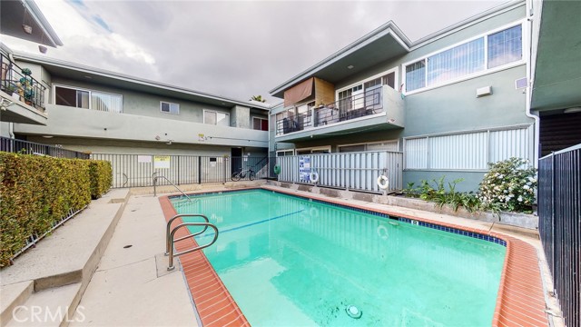 2 Bed Home for Sale in North Hollywood, California
