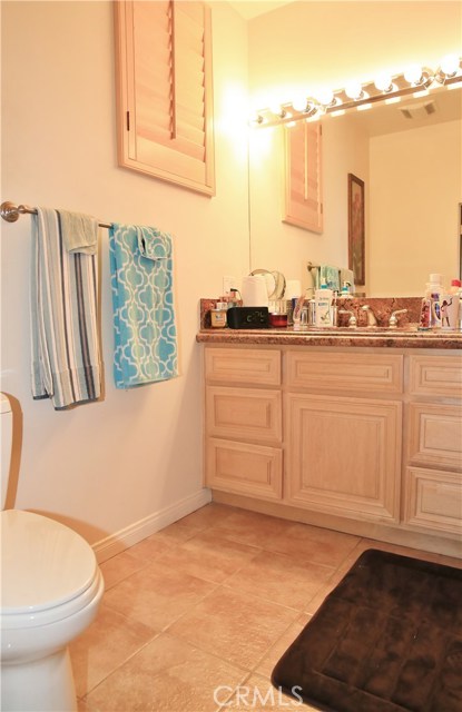 2 Bed Home for Sale in Culver City, California